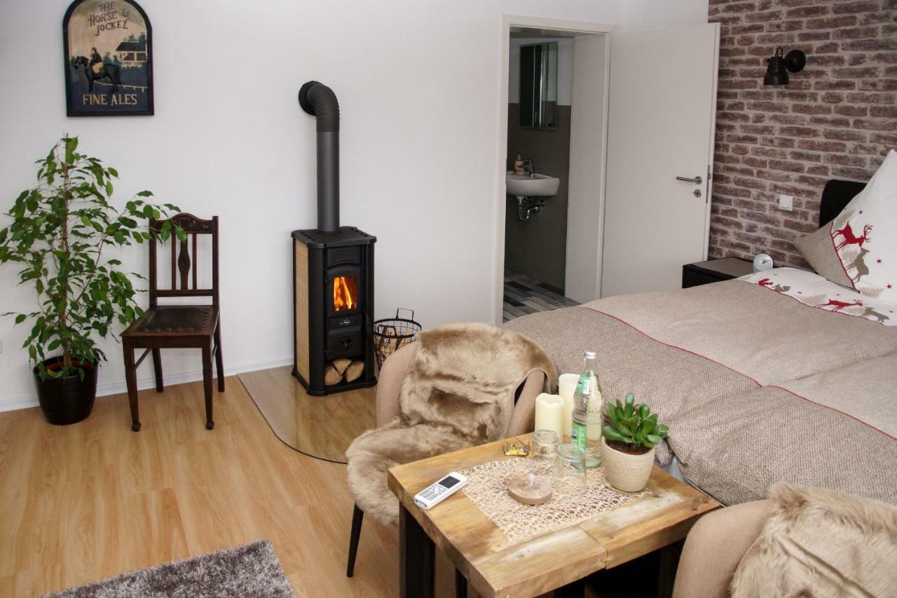 Gaestehaus Koehler Waldsolms Екстер'єр фото